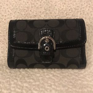 *SOLD* Coach Trifold Wallet